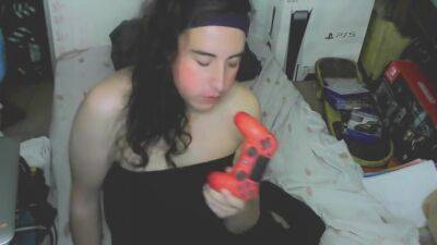 Cute Cd Girl, Beautiful Eyes And Face. Kissing, Licking And Sucking A Playstation Controller. Sweet Cd - shemalez.com